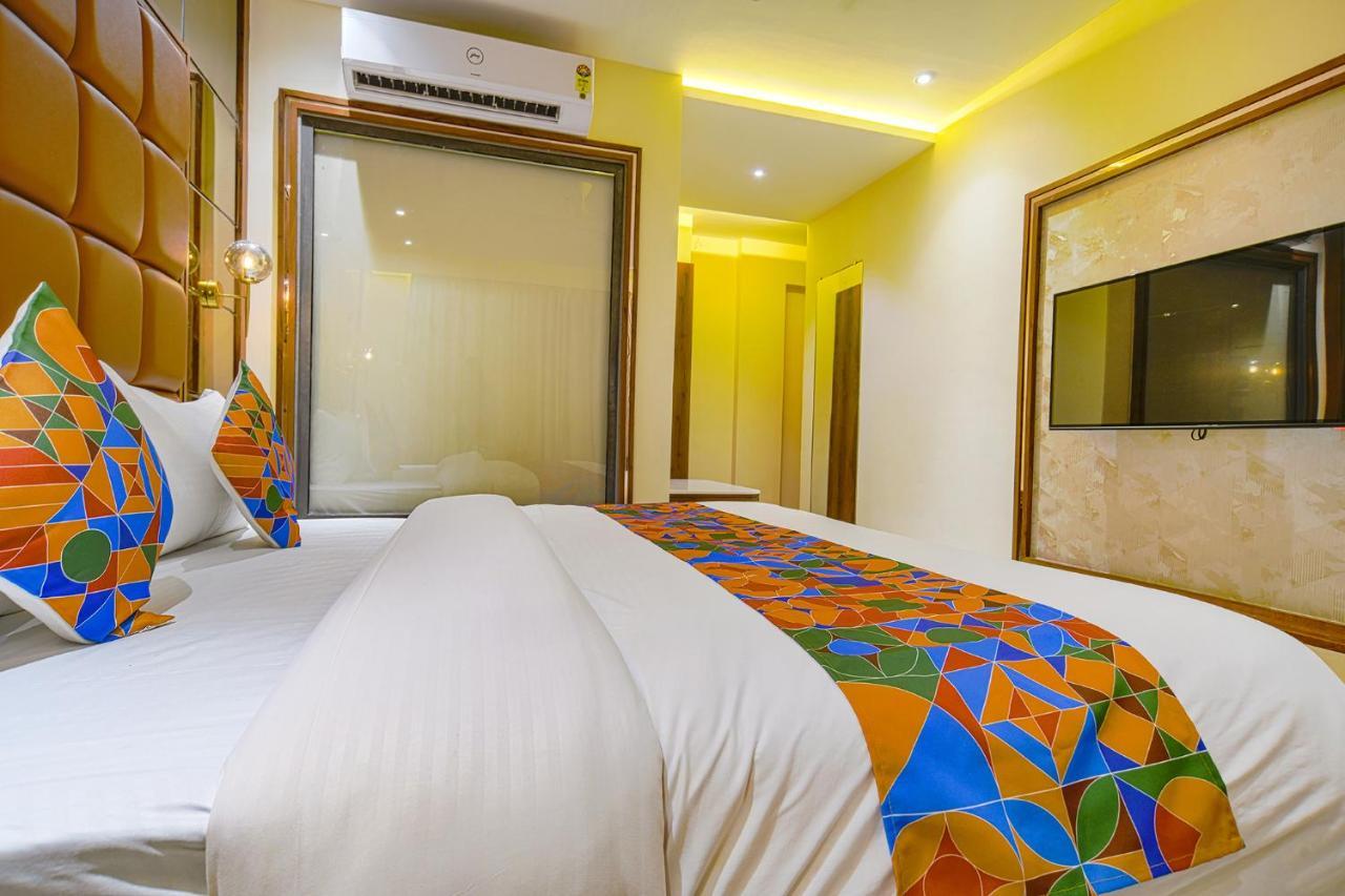 Fabhotel Benchmark Indore Esterno foto